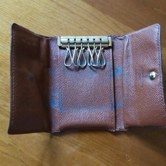 Louis Vuitton 6 Key Case - Picture 3 of 6